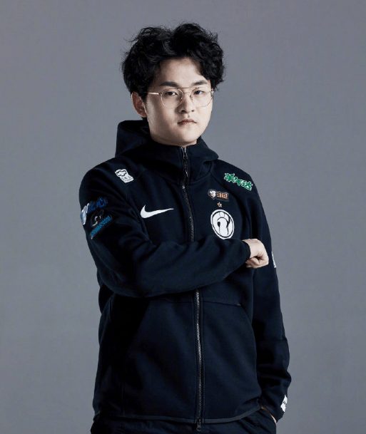 DK碾压DRX,Viper线上压制力十足强强对话半决赛,让粉丝疯狂欢呼 DK碾压DRX,Viper线上压制力十足强强对话半决赛,让粉丝疯狂欢呼