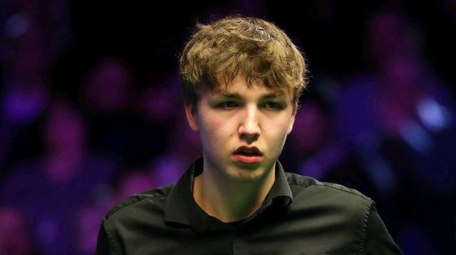 CLG翻盘NS,Tarzan拿下关键大龙激烈交锋八强赛,强势挺进下一轮 CLG翻盘NS,Tarzan拿下关键大龙激烈交锋八强赛,强势挺进下一轮