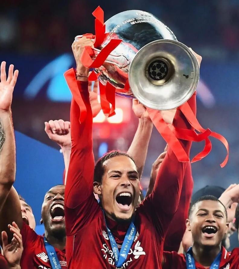 关于智利绝杀利物浦,蒂亚戈关键制胜的信息 关于智利绝杀利物浦,蒂亚戈关键制胜的信息