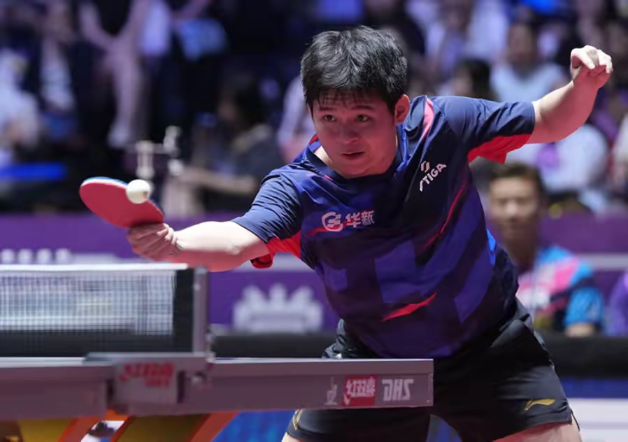 日本队逆转中国队，樊振东扛起全队