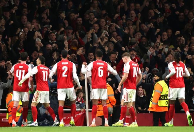 阿根廷碾压阿森纳,阿尔瓦雷斯统治全场 阿根廷碾压阿森纳,阿尔瓦雷斯统治全场