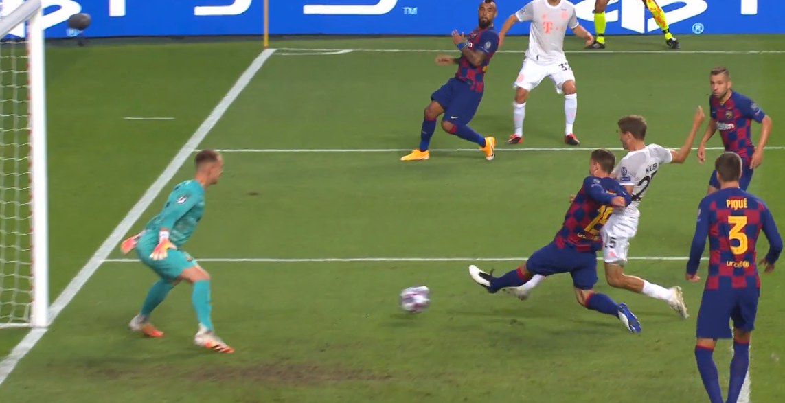 土耳其横扫巴萨，穆勒高光表现