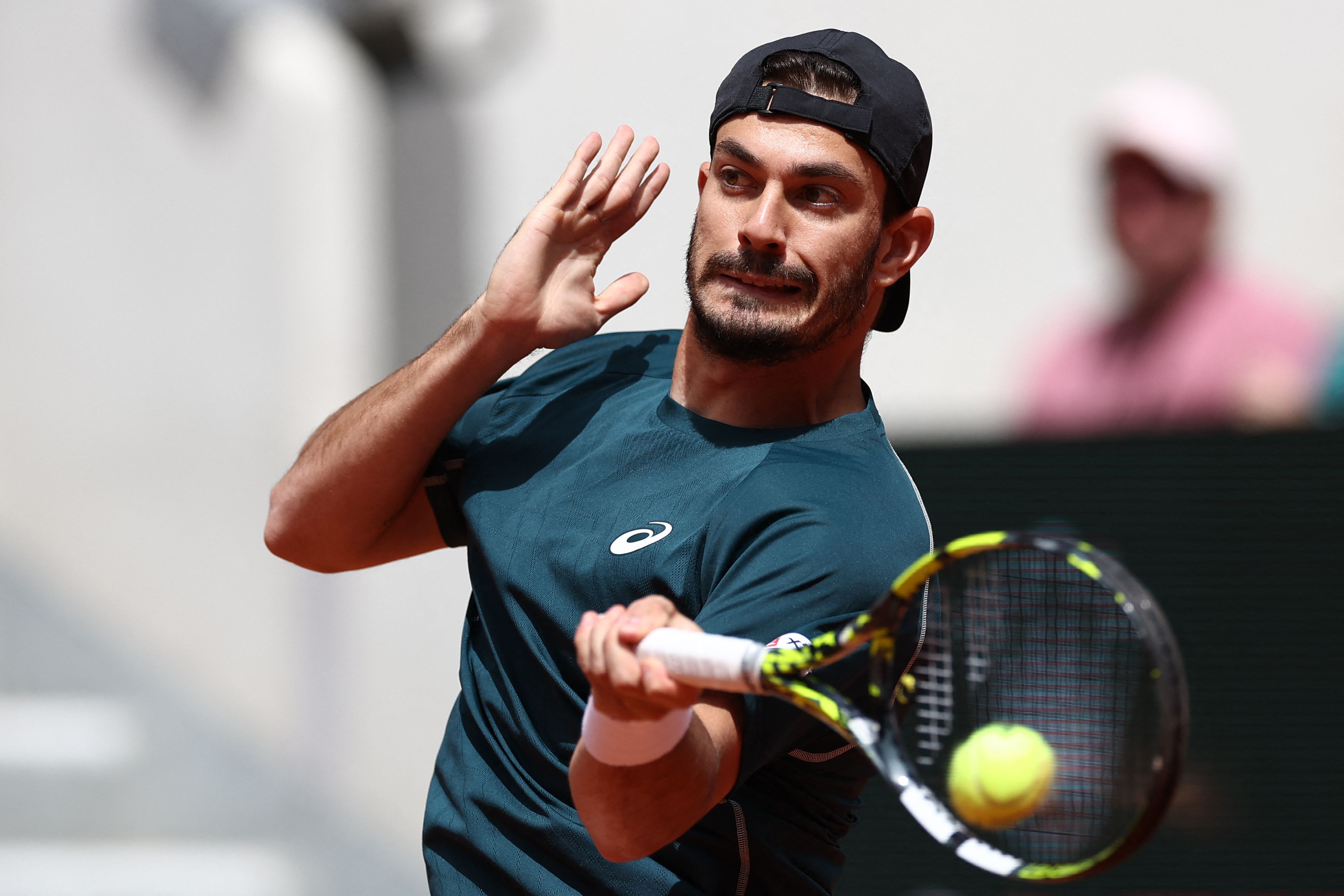 法网碾压蒙特卡洛大师赛，阿尔卡拉斯惊艳四座